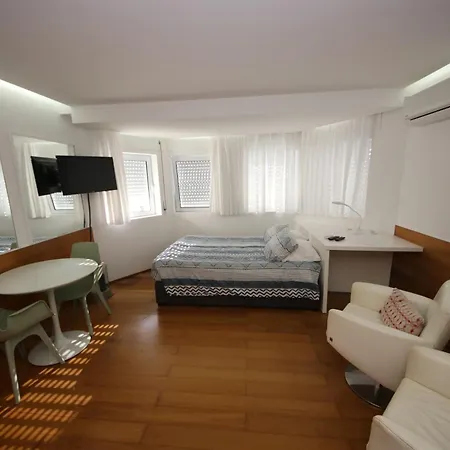 Cosy Azores 아파트 *